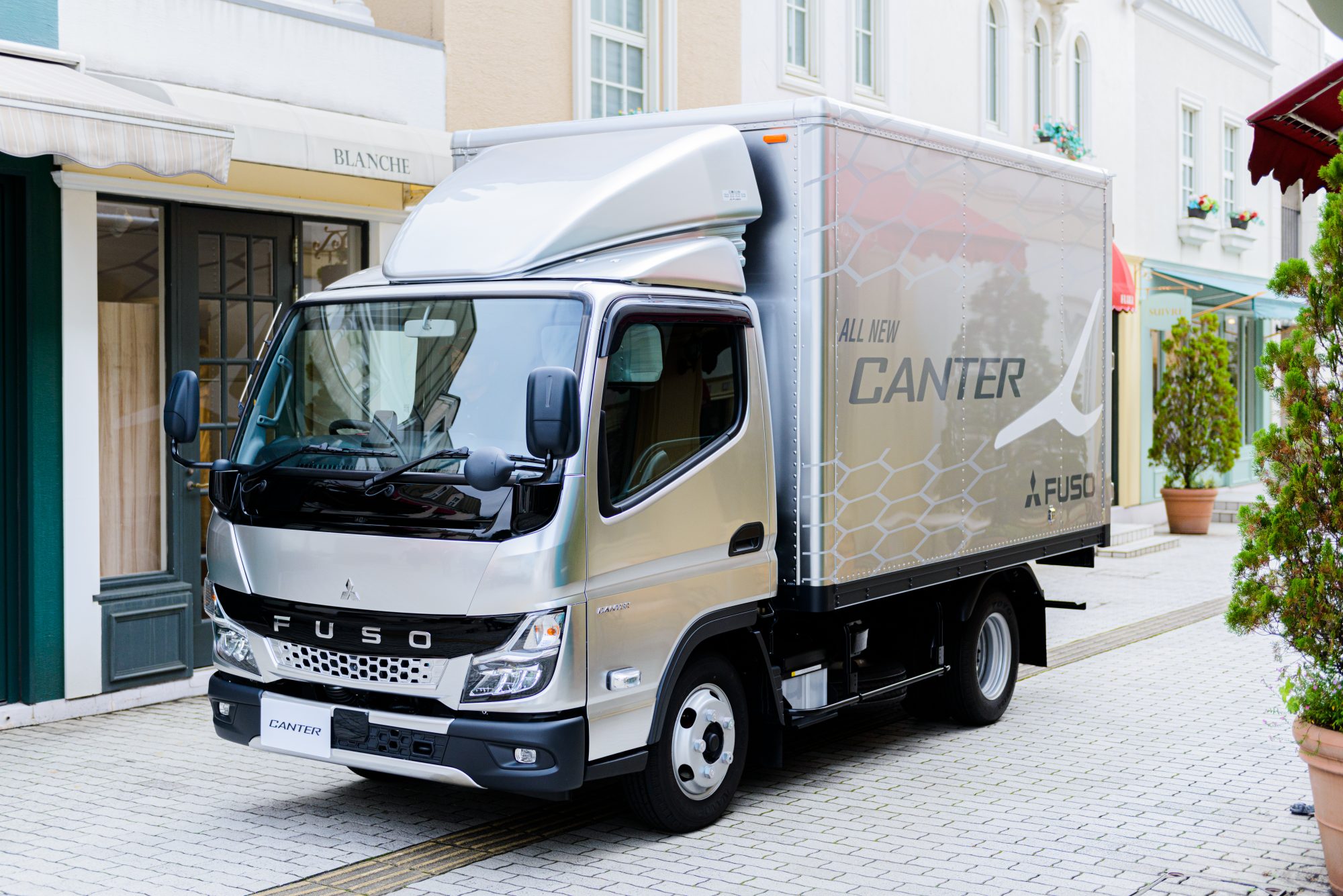  Fuso FEX1 - E5